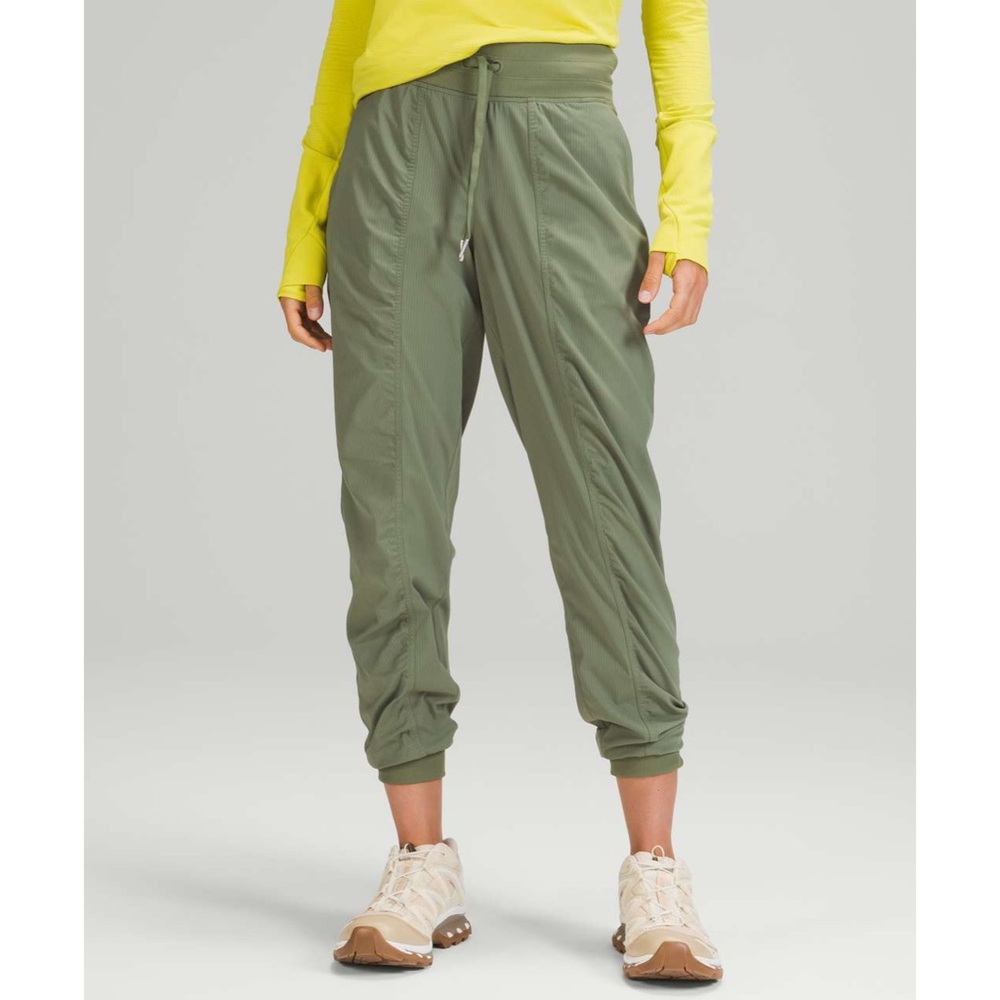 NWTO Lululemon Dance Studio Jogger Green Twill Size 4